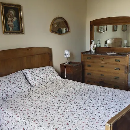 Casa In Piazza Frühstückspension Veroli